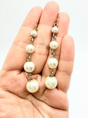 Vintage Faux Pearl Dangle Earrings Gold Tone Drop Earrings